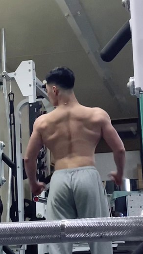 目指すは強い速いデカい #muscle#training#gym#power#fitness #workout #physical #athlete #筋肉#筋トレ#フィットネス#細マッチョ#ジム#パワー#フィジカルトレーニング#アスリート