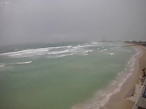 1.7K views · 34 reactions | Primi effetti della squall-line su Porto Cesareo. Fonte: Occhio alle Spiagge | SuperMeteo - Centro Meteo Salento | Facebook
