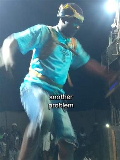 #creatorsearchinsights #fyp #fyppppppppppppppppppppppppppppppppppppシ #viral #stageperformance @Bobi Wine @tiktok creators @AlienSkin ug @King Saha 256 Kabako ku stage Busoga
