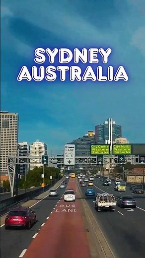 Driving across the iconic Sydney Harbour Bridge. One of Australia's most famous drives 🇦🇺
