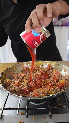 How to make Rotini Bolognese at home