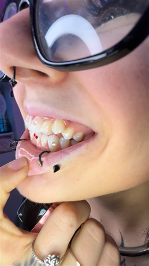 𝕻𝖗𝖎𝖓𝖈𝖊𝖘𝖘 𝕭’𝖘 𝖇𝖊𝖆𝖚𝖙𝖞 彡★ on Instagram: "Is this enough reason? 😈💋 ⟡˙⋆ Message me to book! ⋆˙⟡ - - - ♡ #toothgems #teethgems #mobile #waterloo #cambridge #waterlooreigon #kitchener #tattooshop #teeth #mouth #gems #fyp #teefs #smile #whitening #blackownedbusiness #blackbarbie #cheek #cheekretractor #uvlight #teethwhitening #Prestonontario #princessbbeauty"