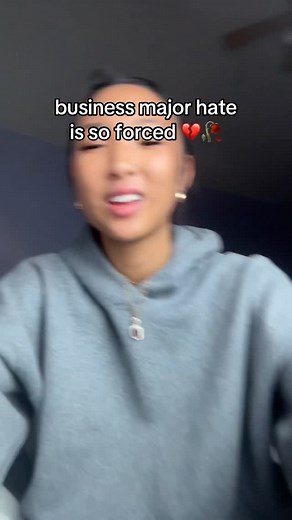 @cluelessmags on Instagram: "to all the business students...l got you 🫡🙌 #student #university #college #academicweapon #businessmajor #accounting #relatable #viral"