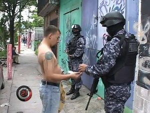 885K views · 5K reactions | #Emergencias21 El equipo de Código 21 fue parte de un operativo en conjunto con el GAP Y GRP, le mostramos las imágenes: | Código 21 | Facebook