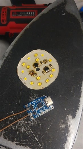 😲 Heat Gun nahi? Press se Component Remove karo! #shorts #experiment