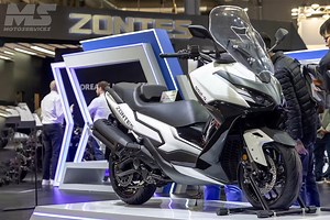 Nouveaux scooters Zontes 552 : le bicylindre débarque chez les maxi-scooters chinois