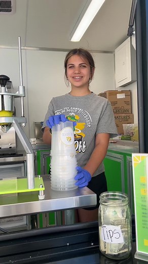 Fresh Squeezed Lemonade - Girl-Owned Food Trailer | Bayou Lemonade