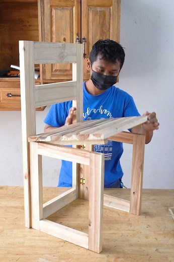 1.3M views · 14K reactions | Folding Chair Making #woodart #wooddesign #woodcraft #woodworking #wood #tipswoodworking #wooddiy #woodwork #woodjoinery #Japanesejoinery #joinery #amazing #FacebookReelsContest #Wow #tricks #reelsfb #reelsviral #reels​ #carpentry #carpenter | Woodworking Crafty | Facebook