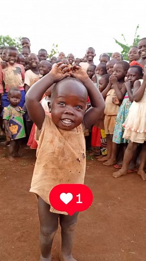 30K reactions · 2K shares | Kindly rate their smiles. No act of kindness is small. Link in our bio data to donate. | Akankwasa children center | Facebook