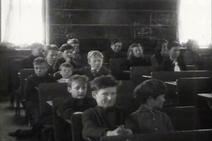 clip-4089520-1910s-1920s---kids-school-recess-snow