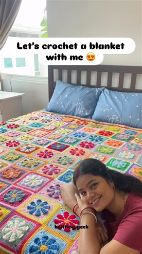 Amrita khare on Instagram: "Lets crochet blanket with me 😍👜 beautiful but lengthy process ❤️learn crochet in super fun and easy way 😊🌹super easy tutorial for beginners ❤️full tutorial on my YouTube @Crochetbyamrita 😄 🧿open for q&a ©️ Amrita Khare 2025 – Strictly for personal learning and non-commercial use only. No reposting, voiceovers, screenshots, selling of finished items, teaching this design (online or offline), distribution, reproduction, or any commercial use allowed without my exp