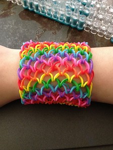 DIY Dragon Scale Cuff Loom Bracelet - Free Video Guide