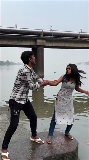 Mujhe Bhi Aisi GF chahiye || Funny Shorts || #shorts #youtubeshorts #funny