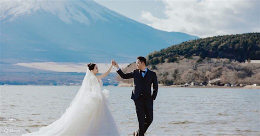 Tokyo & Mt. Fuji Wedding Dress Kimono One-Day Pre-Wedding Photoshoot Experience (All-Inclusive Package) - Klook