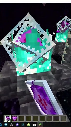SO BESCHWÖREN SIE DEN DRACHEN IN MINECRAFT MIT DEM STELLARITY MOD