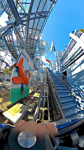 Goofy's Sky School at DCA Full video : https://youtu.be/IGNe0RrBFRQ #rollercoaster #amusementpark #themepark #disneyland | John Chen