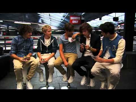 One Direction 4music Interview (15/08/2011)