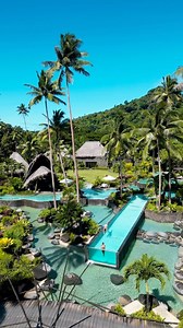 You’re looking at one of the best pools on earth on @comolaucalaisland ✨ Tag someone who needs to see this! 🎥 @evanjohansen_ #fiji #wherehappinesscomesnaturally #fijihappy #travel #nature #wellness #explore #bucketlist | Tourism Fiji