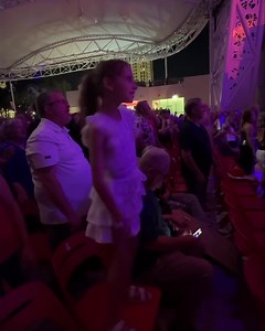 Teach your children well! #RoccosTacos #VanHalen #FinishWhatYouStarted #Hollywood #Florida Jason Bonham Mad Anthony's Cafe Vic Johnson | Sammy Hagar (The Red Rocker)