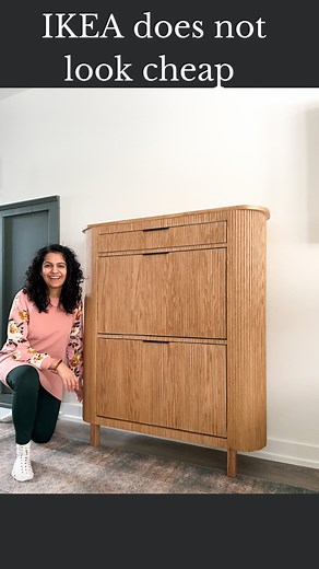 How I create curved furniture with pole wrapI saw the original tutorial by @lonefoxhome. You cut half circles the depth of your cabinet. Then using little L brackets, secure them to your cabinet. Use a pin nailer to secure the pole wrap. More info on my blog: https://hanashappyhome.com/diy/beginner-projects/ikea-hemnes-shoe-cabinet-hack/Pole wrap, IKEA HACKS, Furniture Flips #DIYtutorials | Hana - DIY, Design, Crafting