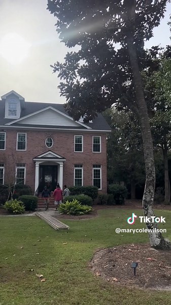 she was beautiful before but quite frankly the white is a game changer. 🤍 i’m proud of this progress! buttttt…send a landscaper 😂 #coleycollective #designer #home #exteriordesign #exteriorpainting #houserenovation #sherwinwilliams #exteriorpainting