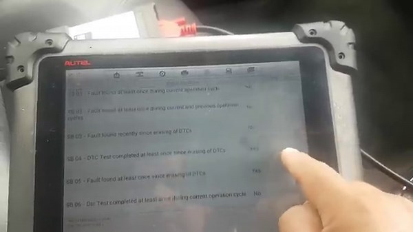 Volvo "Engine System Service Urgent" message... Fault finding and repair.