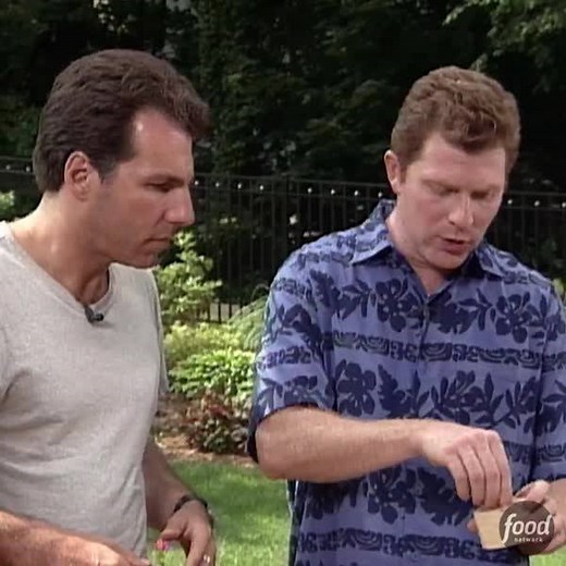 100 reviewers agree that these Grilled Chicken Breasts with Spicy Peach Glaze are a winner! 🍗🍑 Catch Bobby Flay and his daughter Sophie Flay on #TheFlayList premiering tomorrow @ 10:30|9:30c! Save the recipe: https://foodtv.com/31OneO1! | Food Network