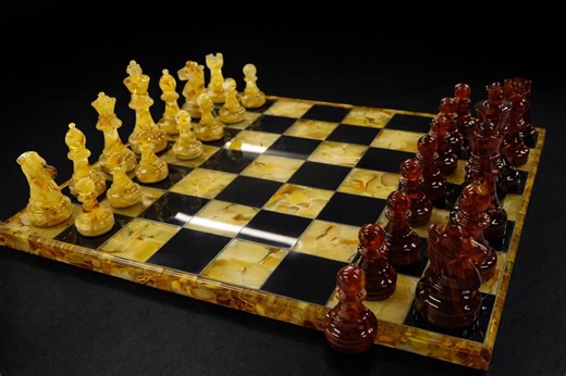 Handmade Amber Chess Figures Set| Luxury Chess Pieces | Board Game Gift - Etsy