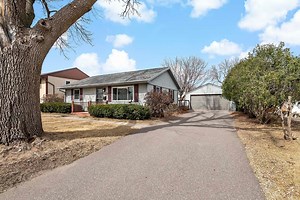 5416 53rd Ave N, Crystal, MN 55429 - MLS 6687756 - Coldwell Banker