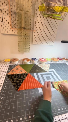 76K views · 490 reactions | Part 12 | Crazy quilt tutorial Credit: katsquiltsmke ❤️ #quilting #sewing #maker #crazyquilt #victorian #tulapink #curiouserandcuriouser #everglow #truecolors #foundation #tutorial #stepbystep #howto | Leanne Barnes | Facebook