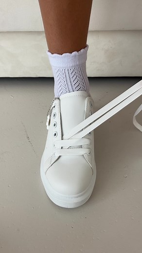 klasyczne sznurowanie vs nieco inne 🫶🏼 Znaliście taki sposób? 🙌🏼 #hack #born2be
