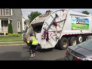 Roselle/Suburban Disposal Mack MRU McNeilus Rear-Loader