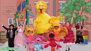 Sesame Street: Elmos Got the Moves Music Video 5 Min