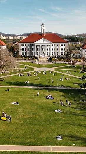 JMU on Instagram: "Spring is coming to JMU 😎"