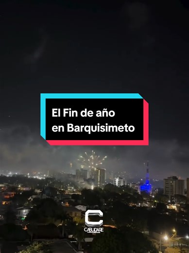 HERMOSA VISTA De los fuegos artificiales para recibir el año en Barquisimeto. #Venezuela