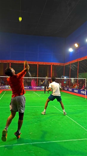 #outdoorbadminton #badmintonhighlights #badmintonlovers #badmintonindonesia #trickshots #shorts #bwf