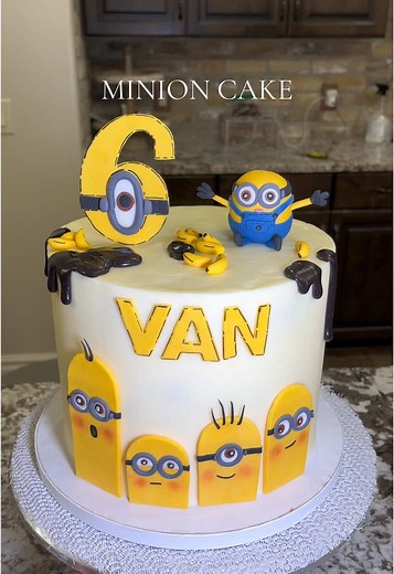Delicious Minion Cake Recipe for Epic Celebrations