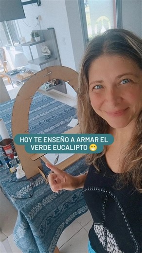 Anto Fiore | Artista Visual | Academia Online de Arte y oficios | 🌿 Verde eucalipto: elegante, sutil y lleno de presencia Me pedían mucho cómo formar el verde eucalipto, un color que realza cualquier obra... | Instagram