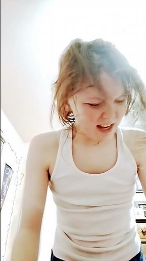 14 year old changing a baby's diaper for the first time