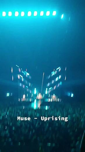 Muse - Uprising: Unforgettable Show at O2 Arena