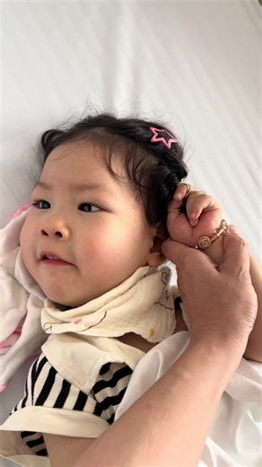 29m chứ k phải 2,9m đâu vậy mà vẫn tự túm tóc mình, tự làm mình đau😂😂😂 #socsieunhan #mebimsua #xuhuong #embe #fyp