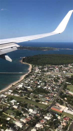 Annoying Sneeze During Virgin Australia Flight