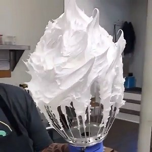 295K views · 1.2K reactions | Can we talk about the biggest whisk we've ever SEEN?! Oh, and the fact that it's covered in gooey marshmallow FLUFF  CREDIT: @xo.marshmallow on Instagram! | Food Network | Facebook