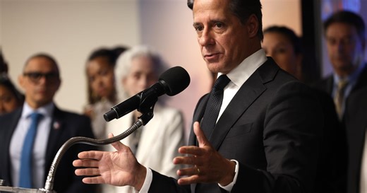 LAUSD Superintendent Alberto Carvalho placed on administrative leave amid FBI investigation