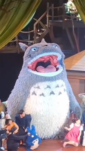 My Neighbour Totoro #shorts Curtain call for the super talented cast of London's Westend Hit Totoro