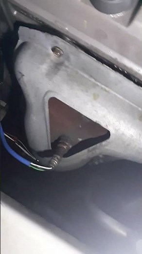 Code P0135 - Air Fuel Sensor Replacement in an '05 Honda Civic - Pt. 1