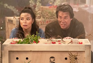 iCarly Season 3 Finale Ends With A Pair Of Cliffhangers That Absolutely Must Be Resolved — Grade It! - TVLine