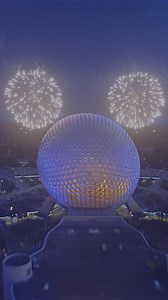 Soarin’ | Epcot - Walt Disney World 🏰🌎 Soarin’ at Epcot is a breathtaking ride that takes you on a virtual journey over some of the most iconic landmarks in the world. As you board your glider, you’ll be lifted into the air and treated to a panoramic view of stunning landscapes.🌎 The ride’s innovative technology creates a truly immersive experience. You’ll feel as if you’re soaring through the sky, with the wind rushing past your face. The soundtrack perfectly complements the visuals, enhanci