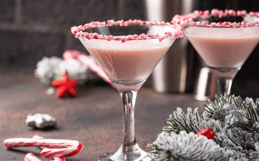 This Chocolate Crushed Candy Cane cocktail recipe is Christmas in a glass