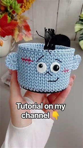 Want to crochet this zombie basket? Tutorial is out! 🧟‍♂️✨